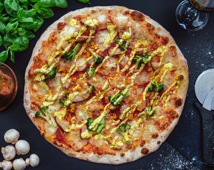 Pizza Chicken de Luxe im LUGACCI Elmshorn