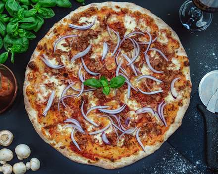 Pizza Tuna im LUGACCI Elmshorn